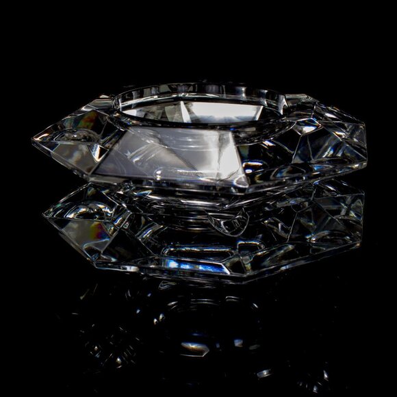 Crystal Ashtrays | Beautiful Set from Val St. Lambert | Elegant Home Decor - Picture 9 of 11